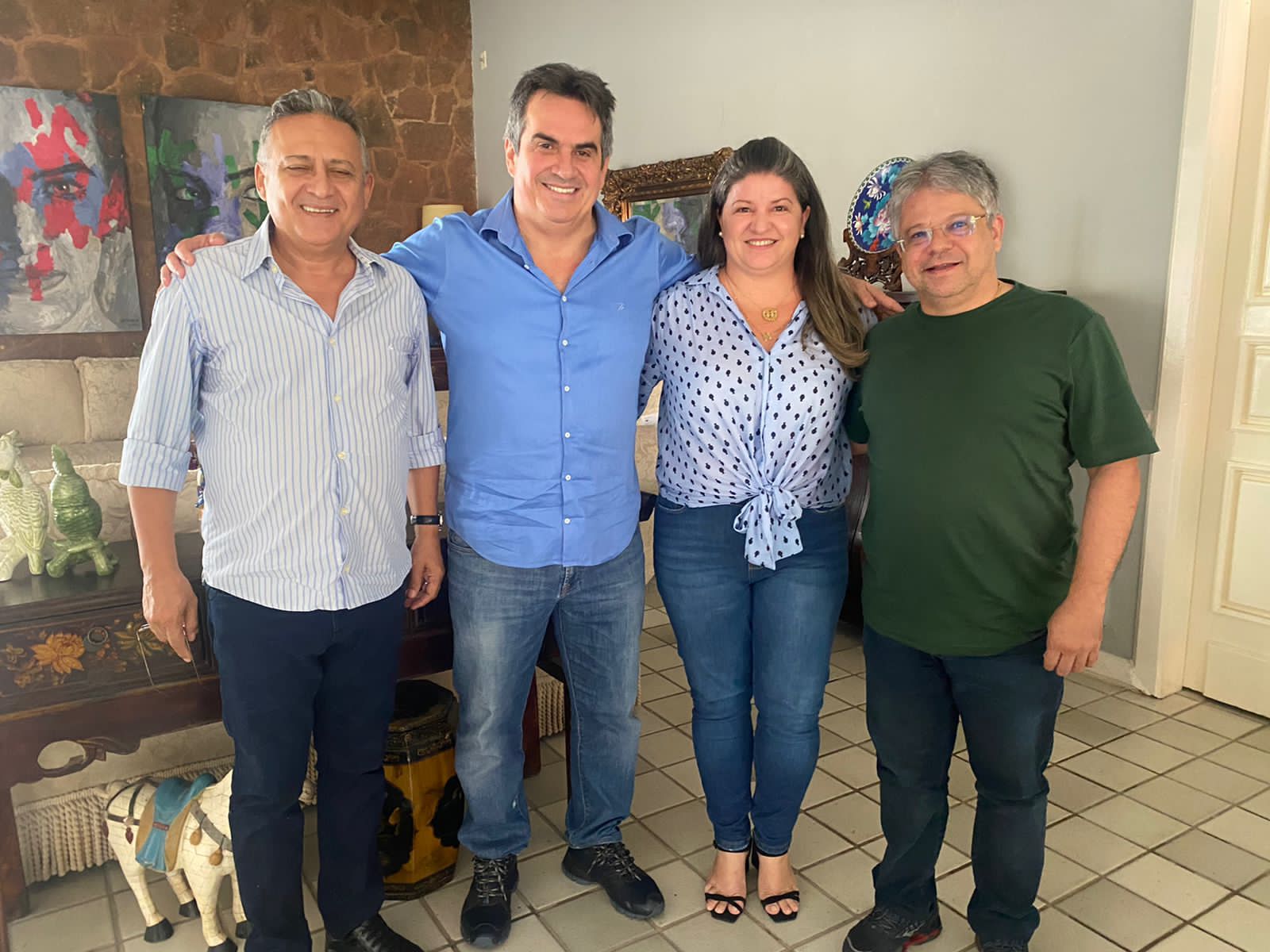 Vice-prefeita e ex-prefeito de Palmeira do Piauí, do PSB, aderem a Silvio e Joel